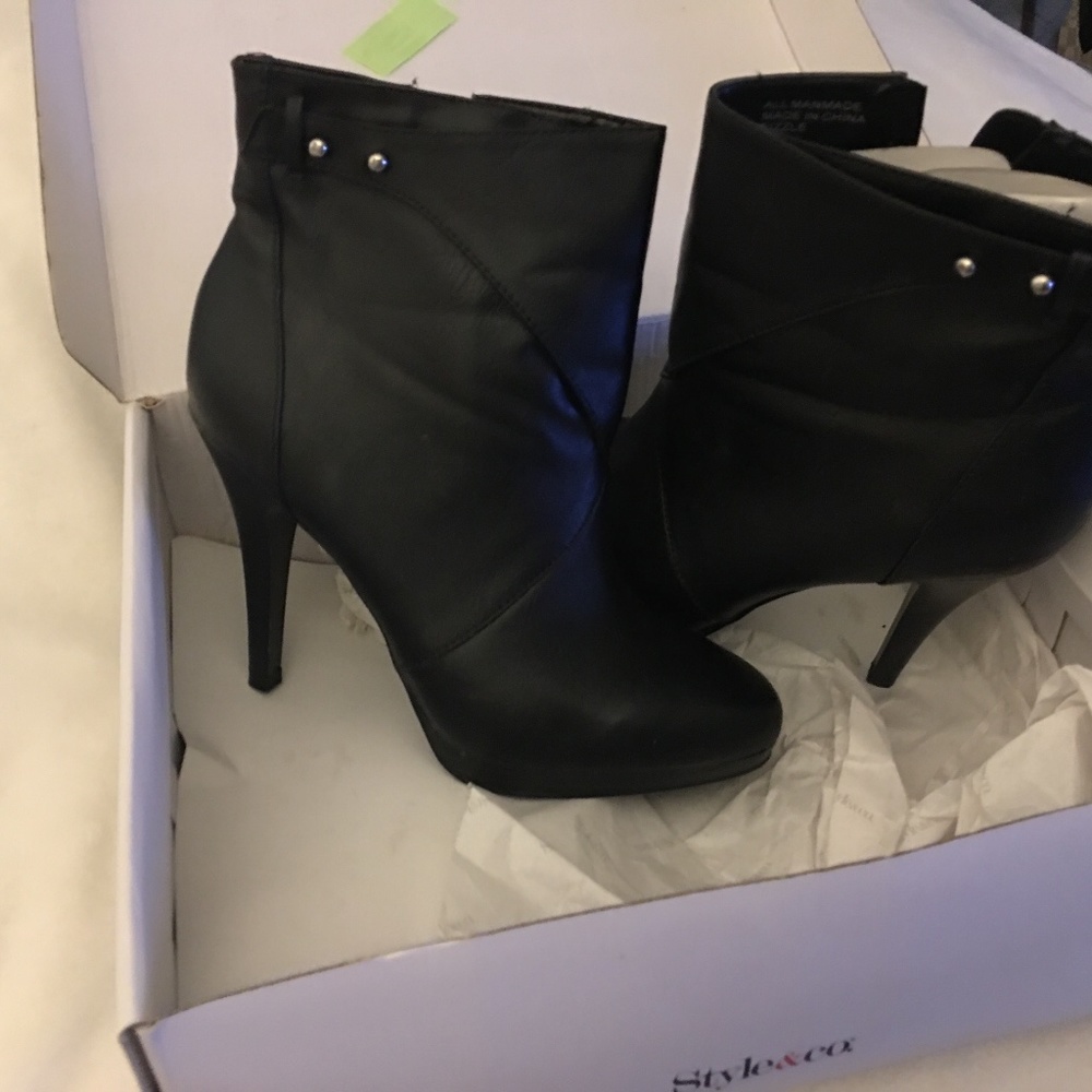Women’s boots -  ankles boots